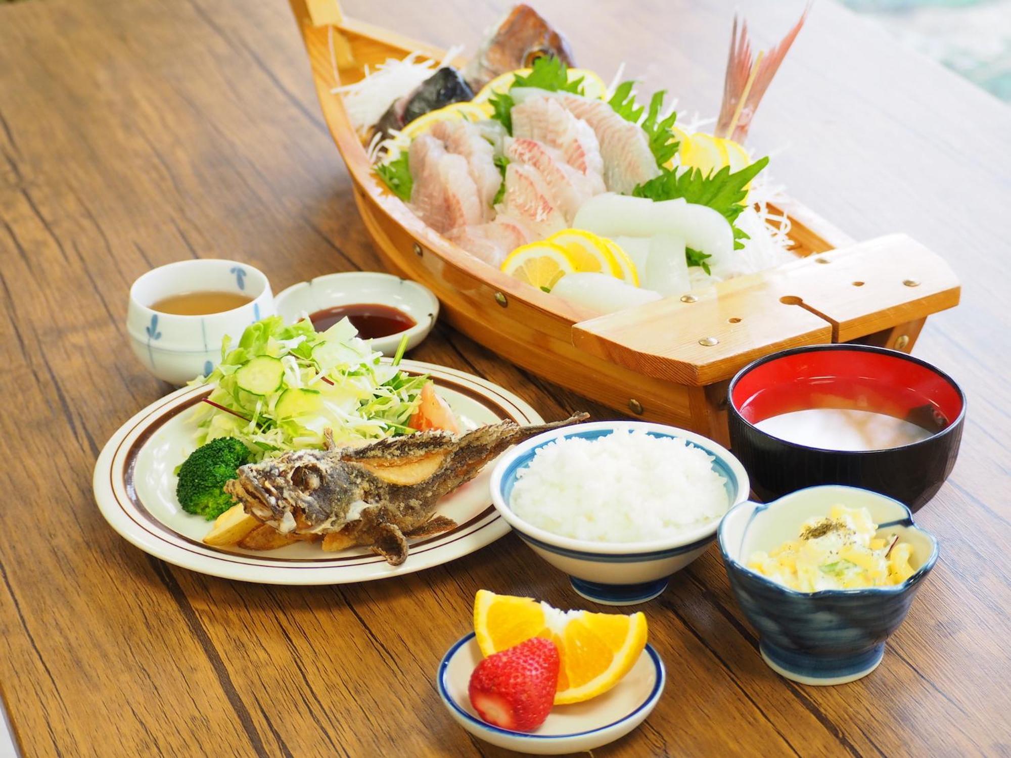 Shodoshima Olive Youth Hostel Ngoại thất bức ảnh