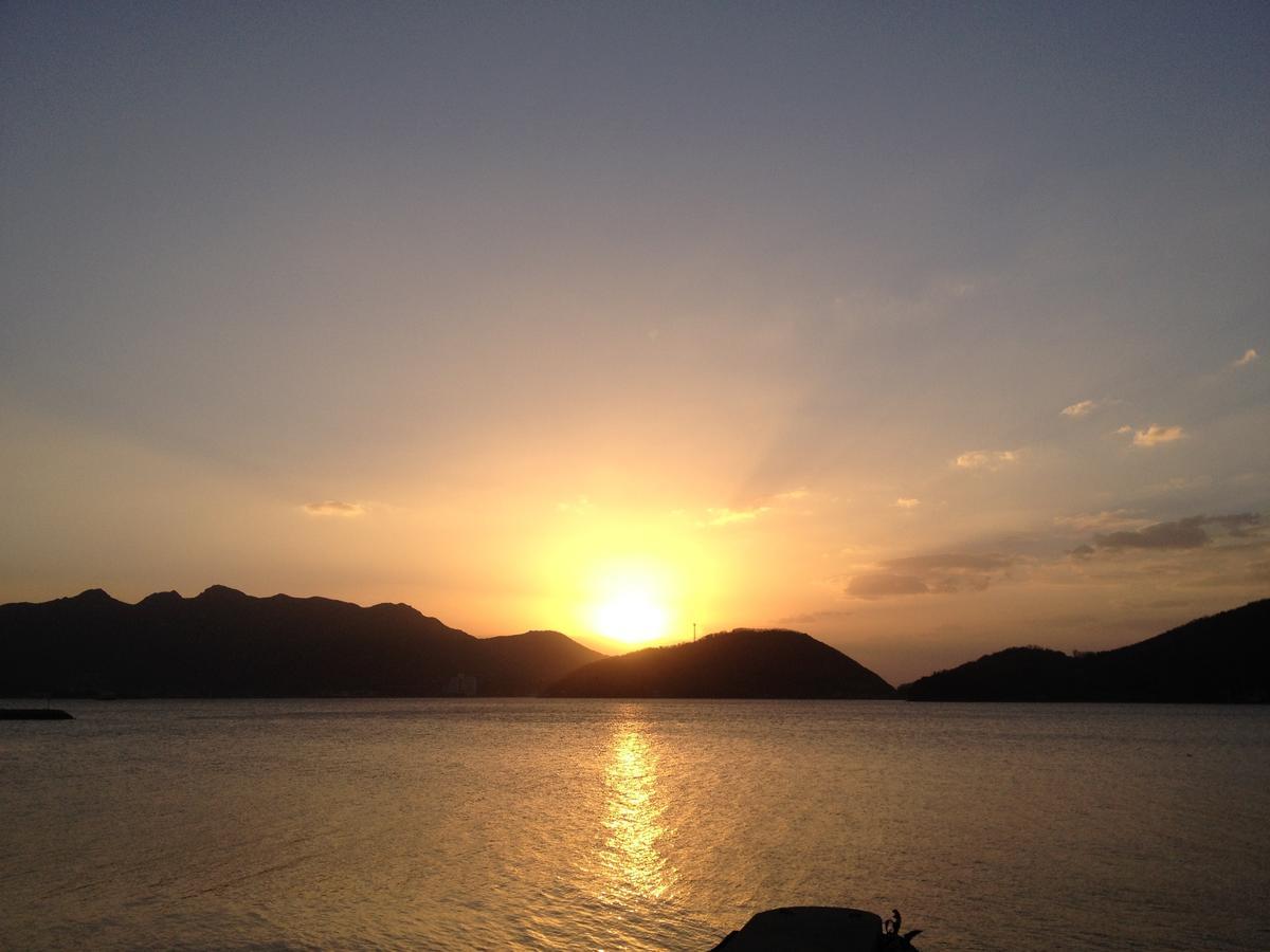 Shodoshima Olive Youth Hostel Ngoại thất bức ảnh